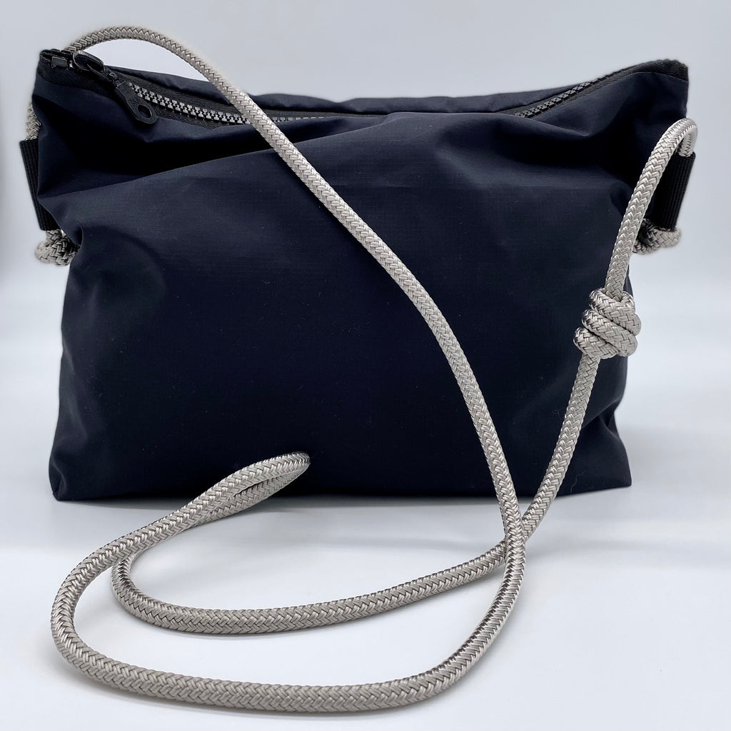 FRU Shoulder bag / Borsa a tracolla