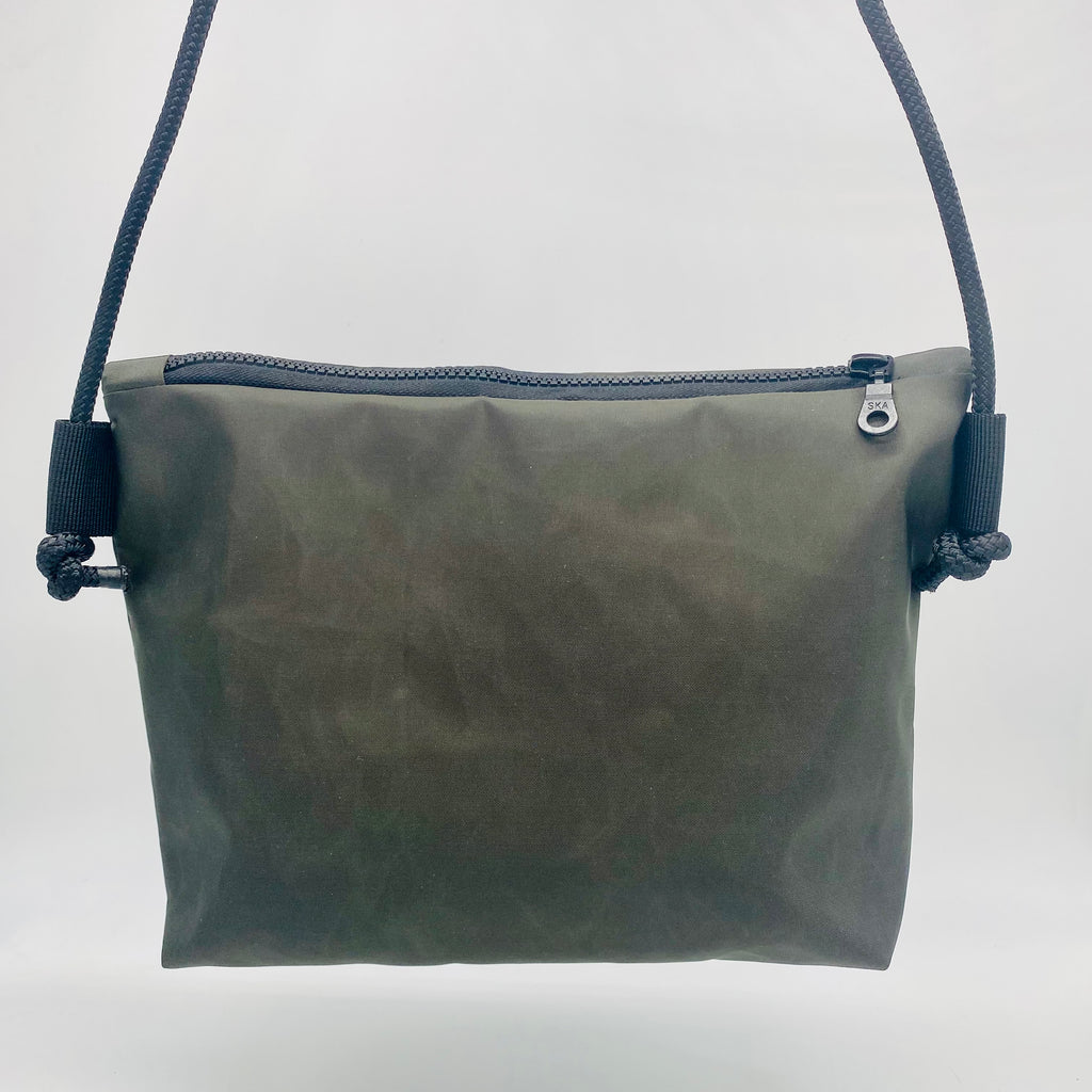 FRU Shoulder bag  / Borsa a tracolla verde