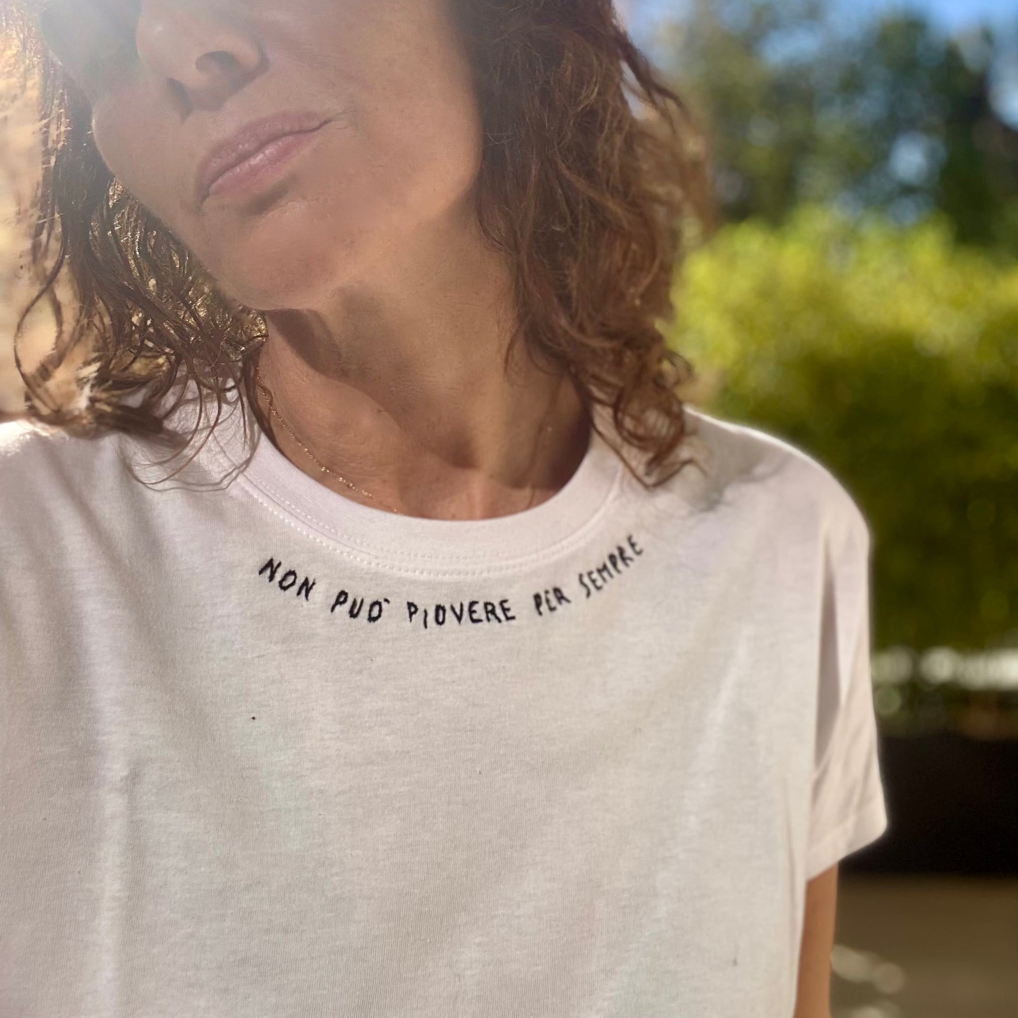 NON PUÒ PIOVERE PER SEMPRE / T-shirt  + cartolina /