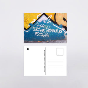 SCRIVO PERCHE NESSUNO ASCOLTA / T-shirt + matita + cartolina /
