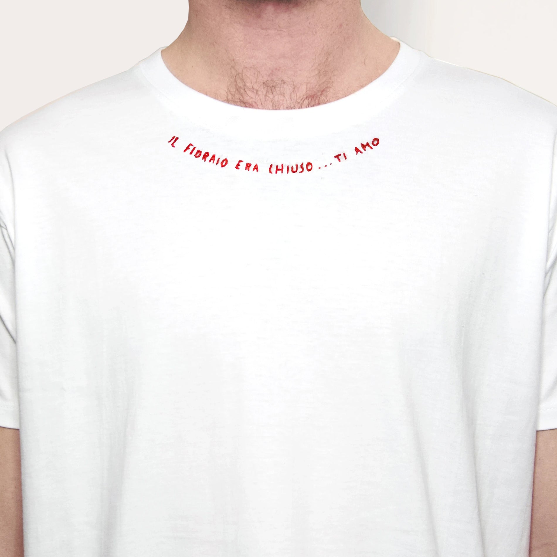 IL FIORAIO ERA CHIUSO ... TI AMO / T-shirt + cartolina /