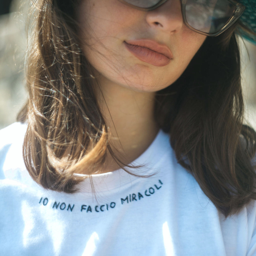 Io non faccio miracoli / T-shirt + cartolina