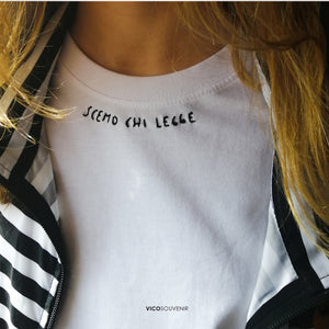 SCEMO CHI LEGGE / T-shirt + cartolina
